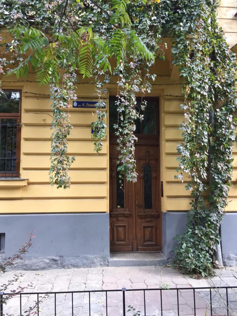 Lux Apartament На Левицького ลวีฟ ภายนอก รูปภาพ